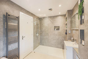 Photo 19- click for photo gallery